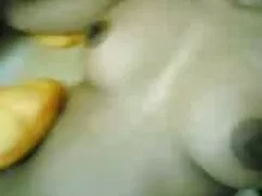 Pornó videó egy barn ...