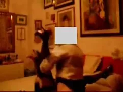 Pornó videó egy aran ...